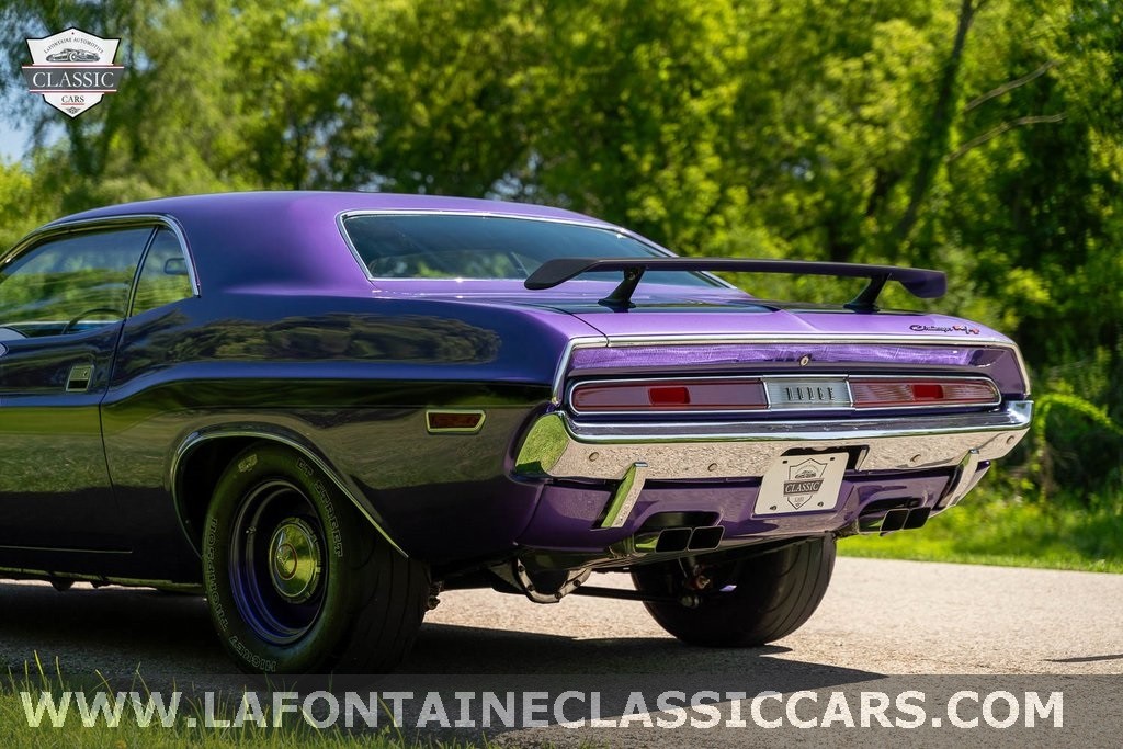 Dodge-Challenger-1970-2dr-Hardtop-33