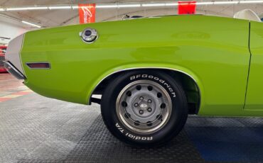 Dodge-Challenger-1970-34