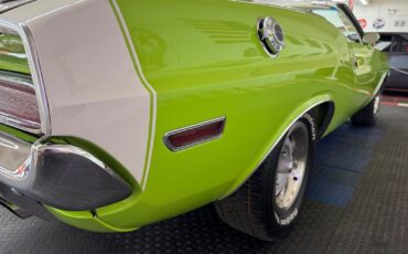 Dodge-Challenger-1970-35