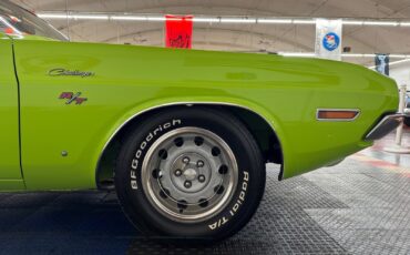Dodge-Challenger-1970-38