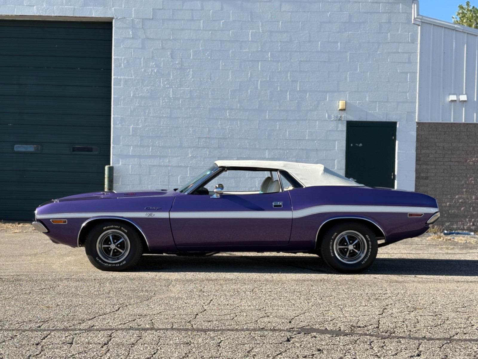 Dodge-Challenger-1970-Convertible-3