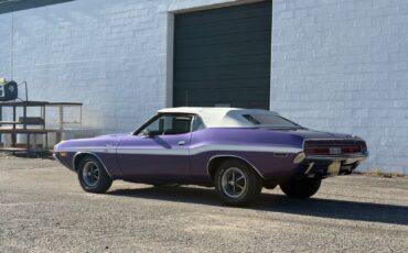 Dodge-Challenger-1970-Convertible-4