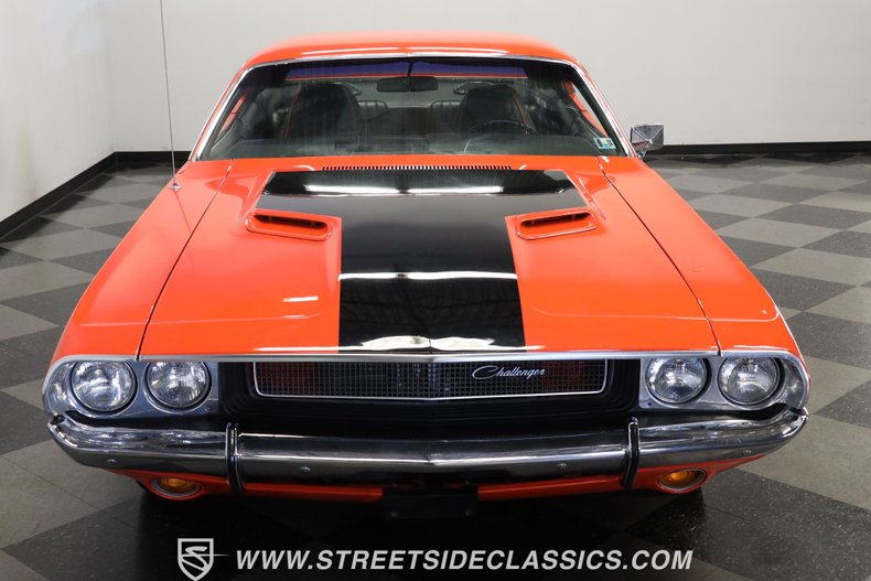 Dodge-Challenger-1970-Vitamin-C-Black-1