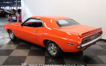 Dodge-Challenger-1970-Vitamin-C-Black-14