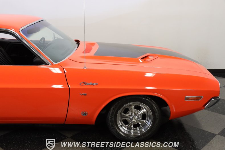 Dodge-Challenger-1970-Vitamin-C-Black-28