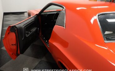 Dodge-Challenger-1970-Vitamin-C-Black-36