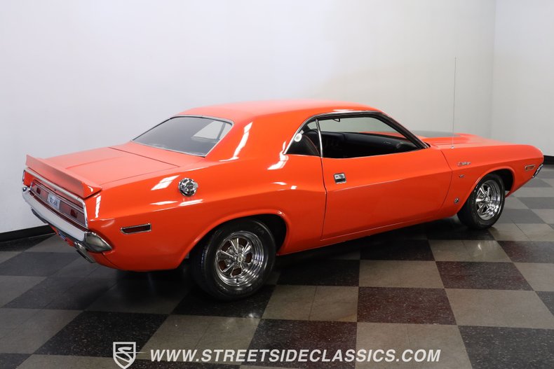 Dodge-Challenger-1970-Vitamin-C-Black-43