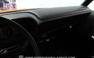 Dodge-Challenger-1970-Vitamin-C-Black-6