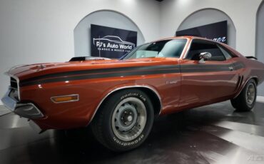 Dodge-Challenger-1971-14