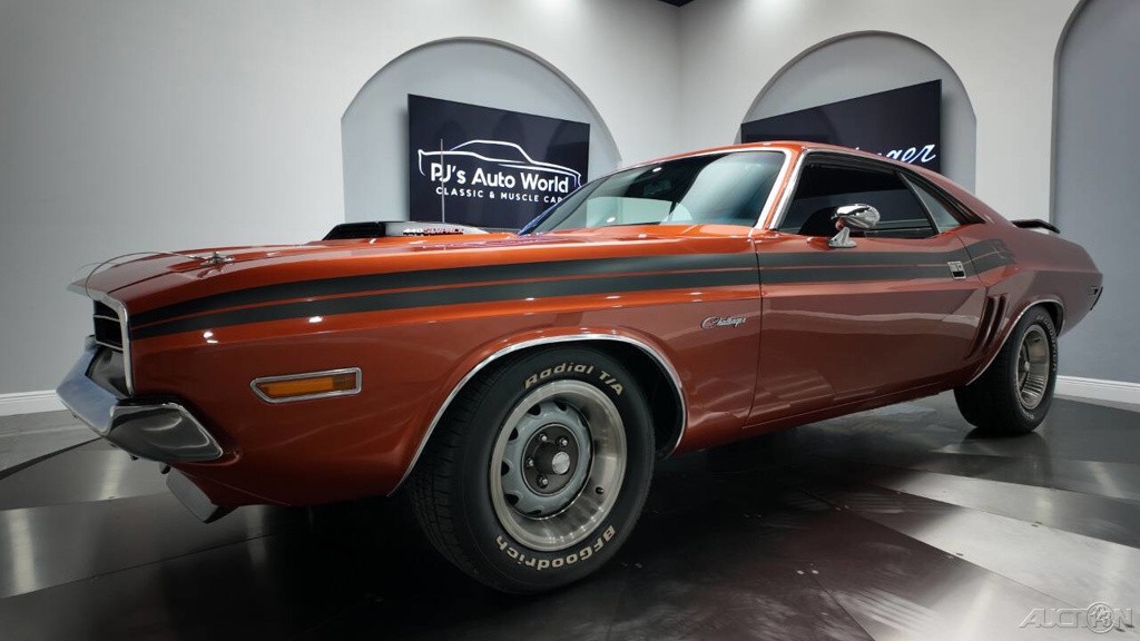 Dodge-Challenger-1971-14