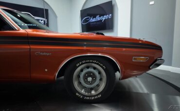 Dodge-Challenger-1971-19