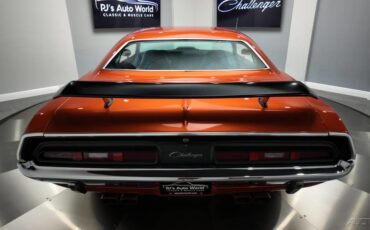 Dodge-Challenger-1971-22