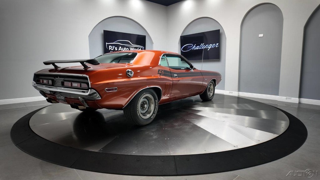 Dodge-Challenger-1971-6