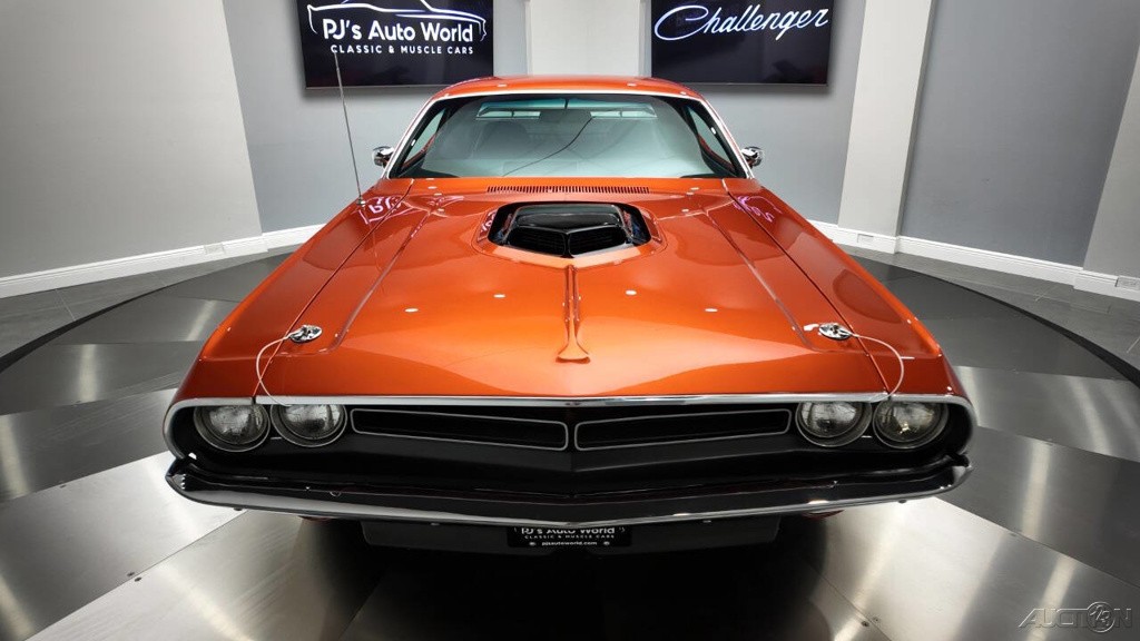 Dodge-Challenger-1971-9