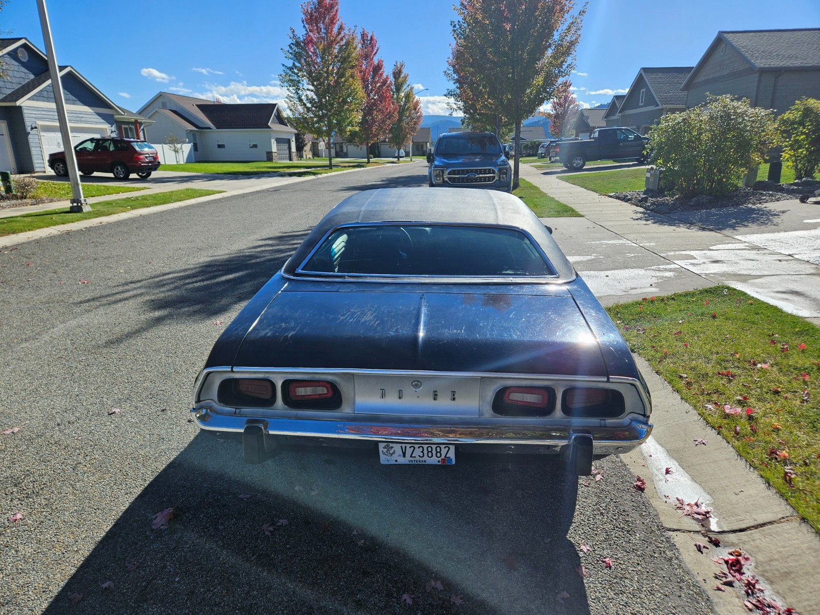 Dodge-Challenger-1973-Coupe-10