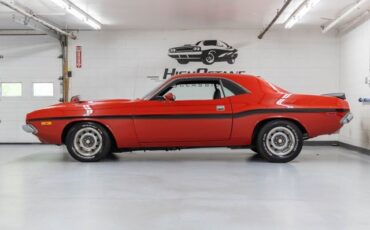 Dodge-Challenger-1973-Coupe-14