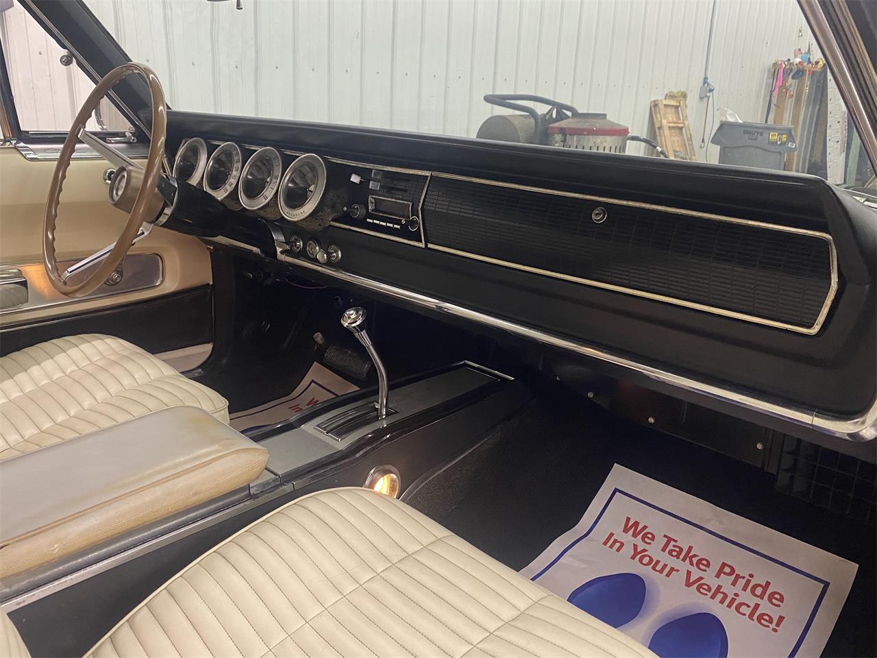 Dodge-Charger-1966-Black-White-13