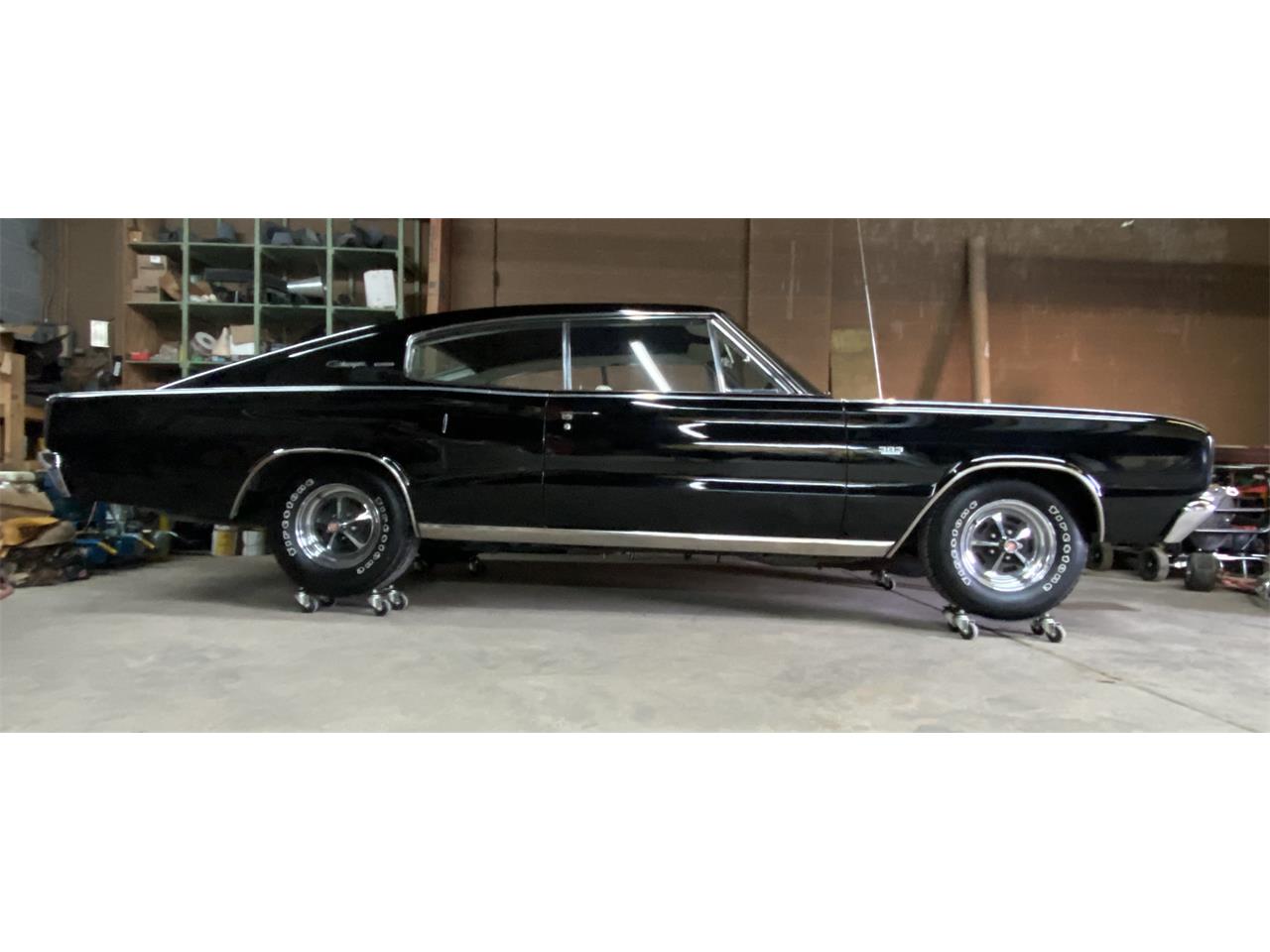 Dodge-Charger-1966-Black-White-8