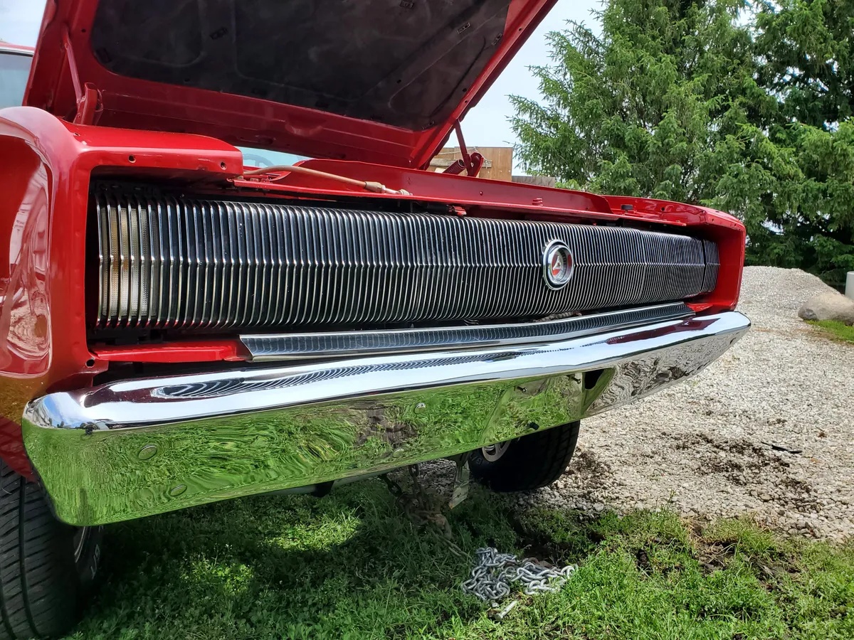 Dodge-Charger-1967-Bright-Red-Black