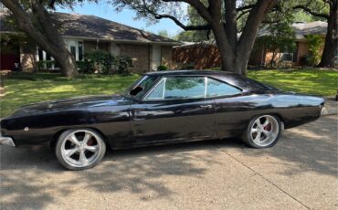Dodge-Charger-1968-12