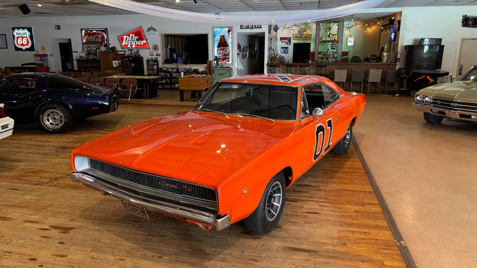 Dodge-Charger-1968-Coupe-1