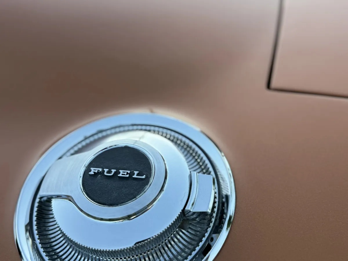 Dodge-Charger-1969-T5-Bronze-Saddle-10