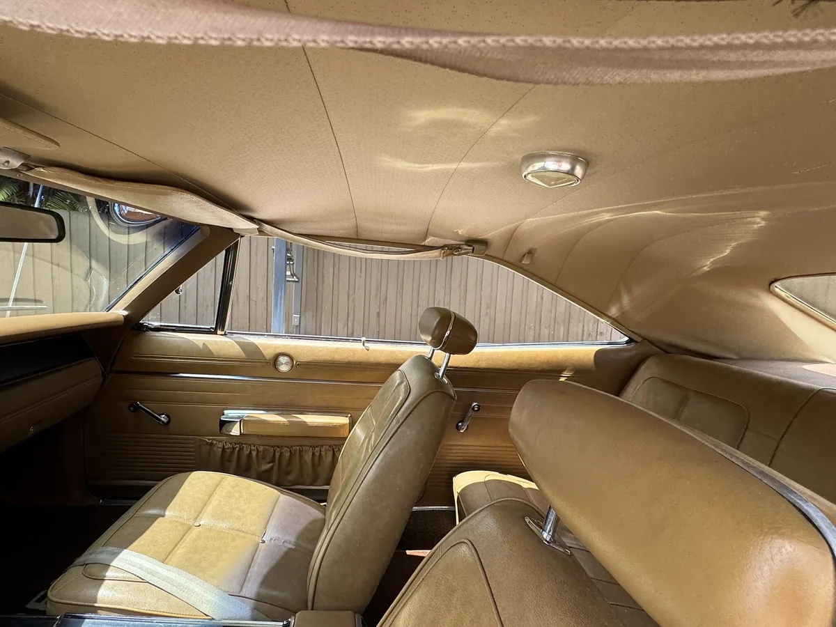 Dodge-Charger-1969-T5-Bronze-Saddle-12