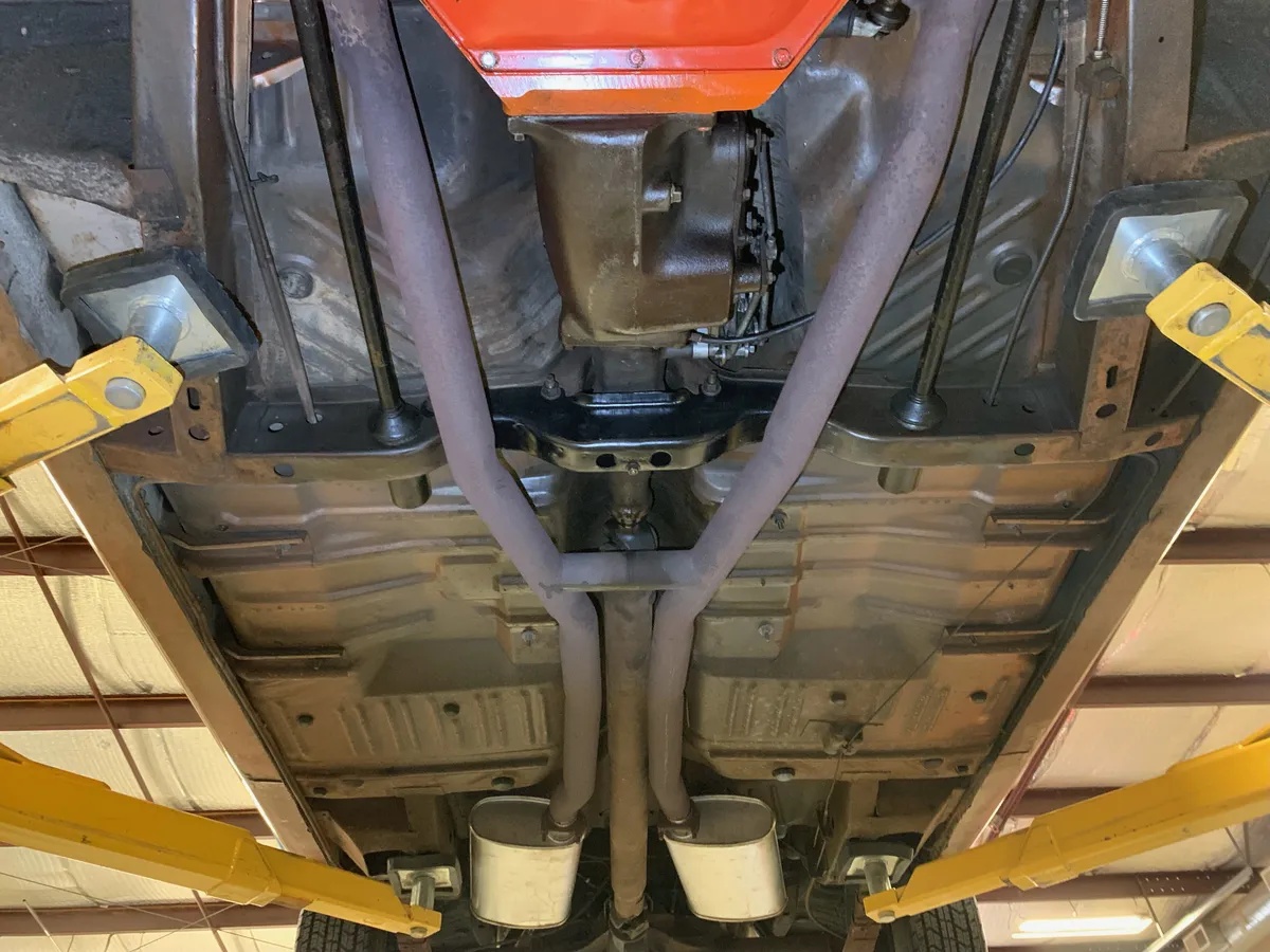 Dodge-Charger-1969-T5-Bronze-Saddle-13