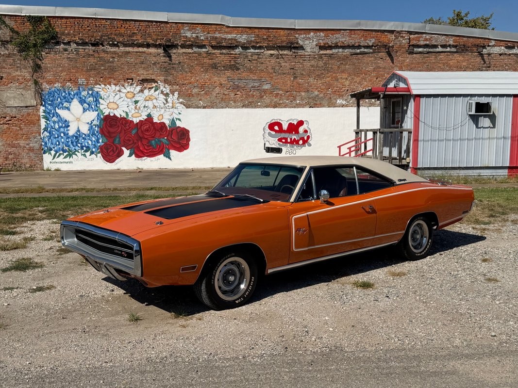 Dodge-Charger-1970-1