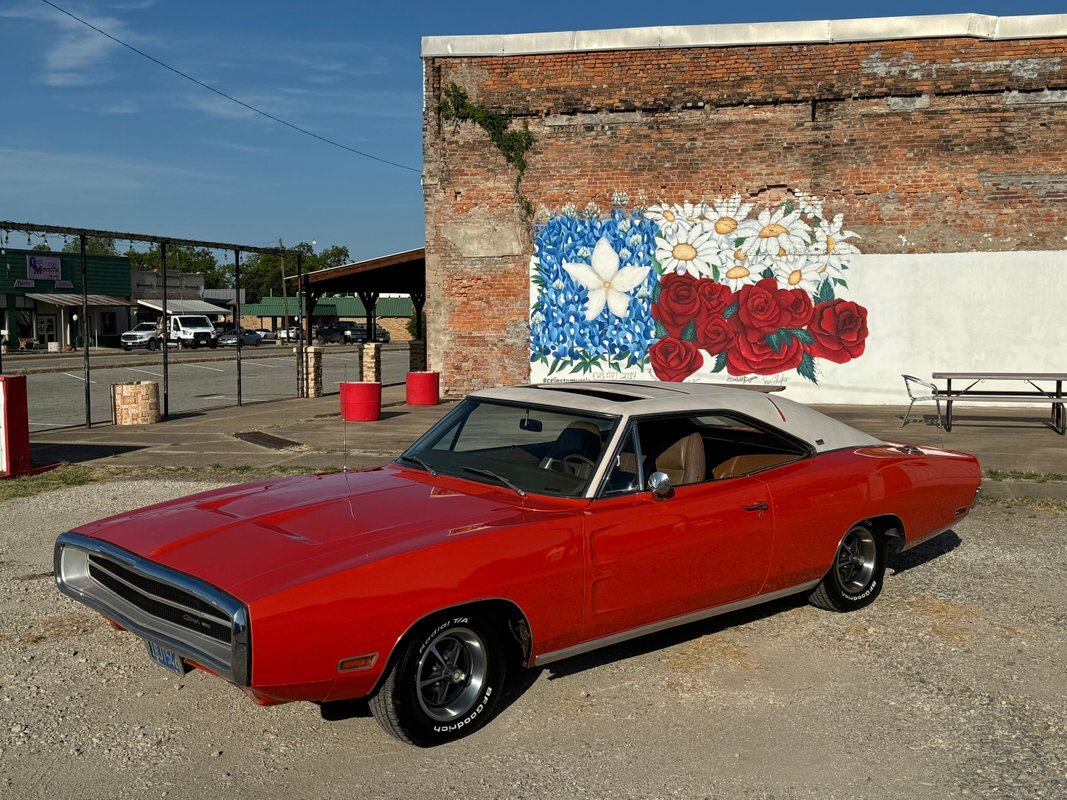 Dodge-Charger-1970-1