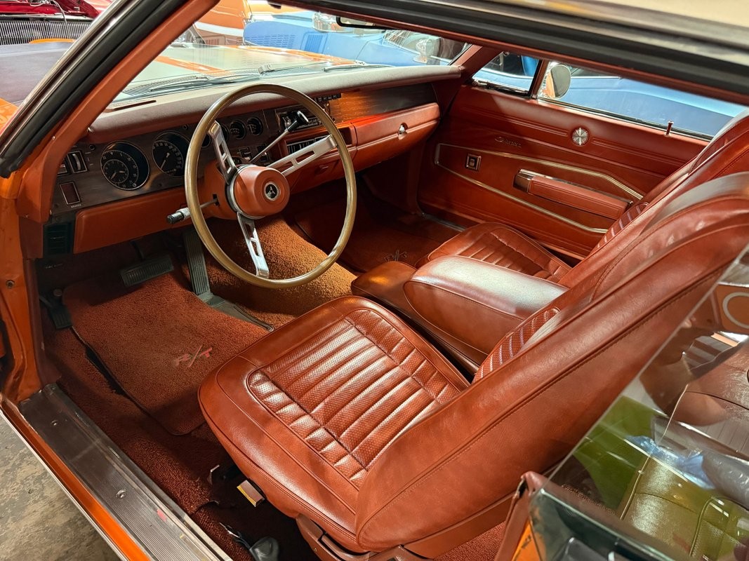 Dodge-Charger-1970-12