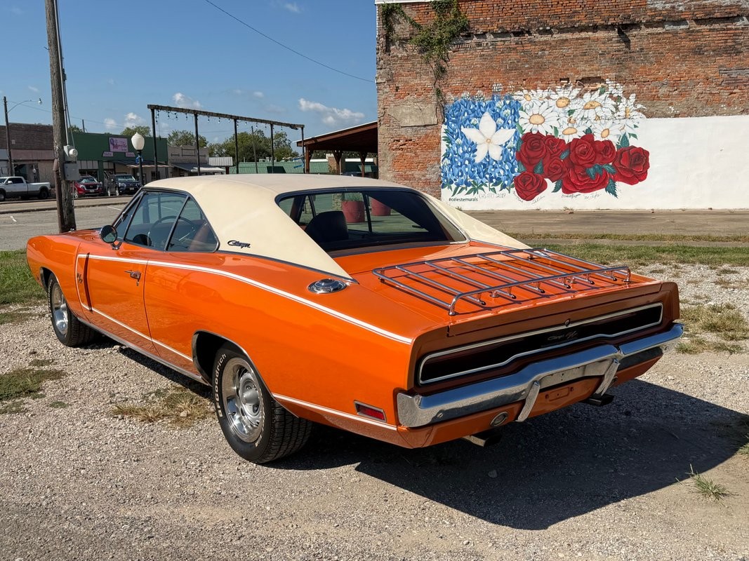 Dodge-Charger-1970-3
