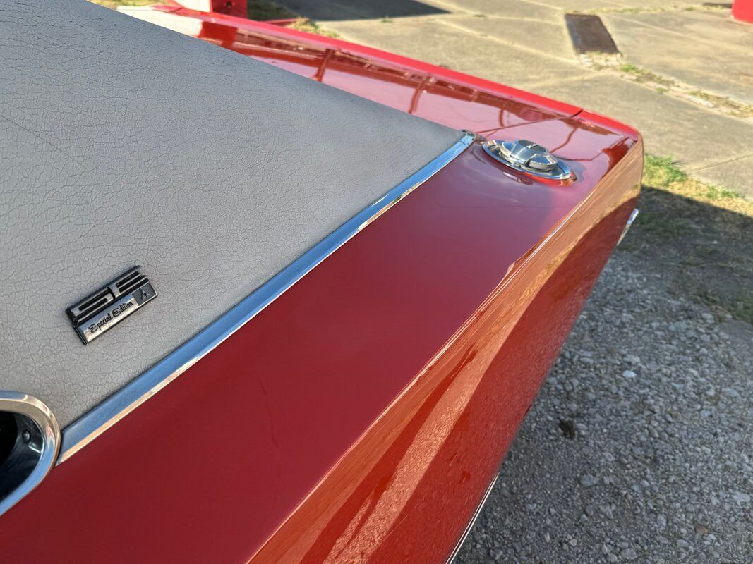 Dodge-Charger-1970-32