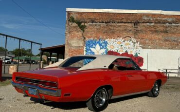 Dodge-Charger-1970-38