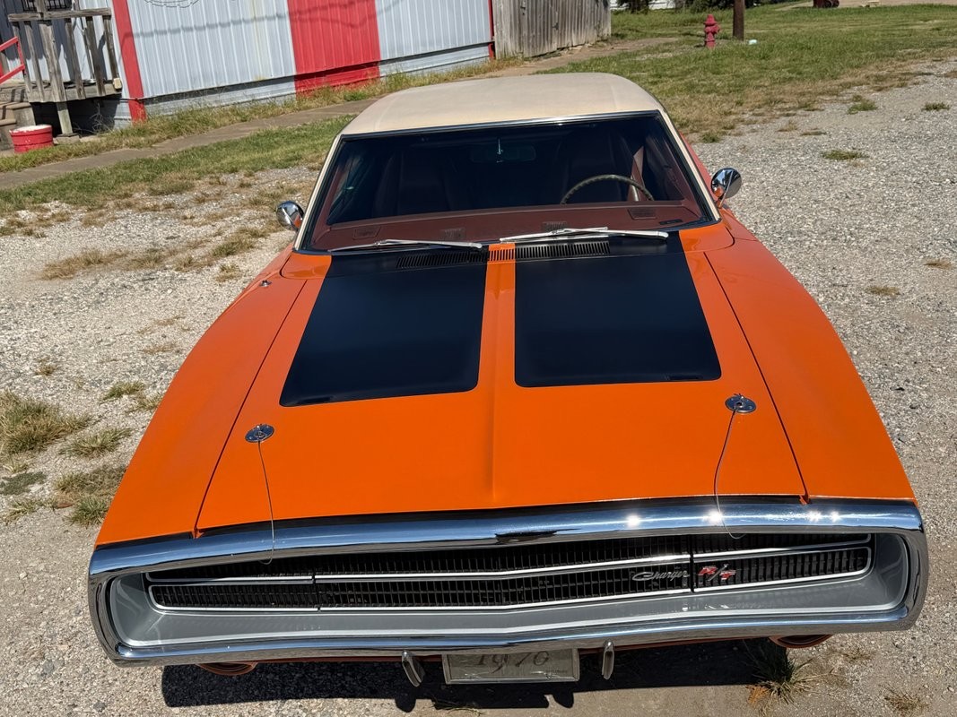 Dodge-Charger-1970-6