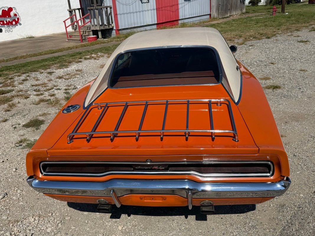 Dodge-Charger-1970-9