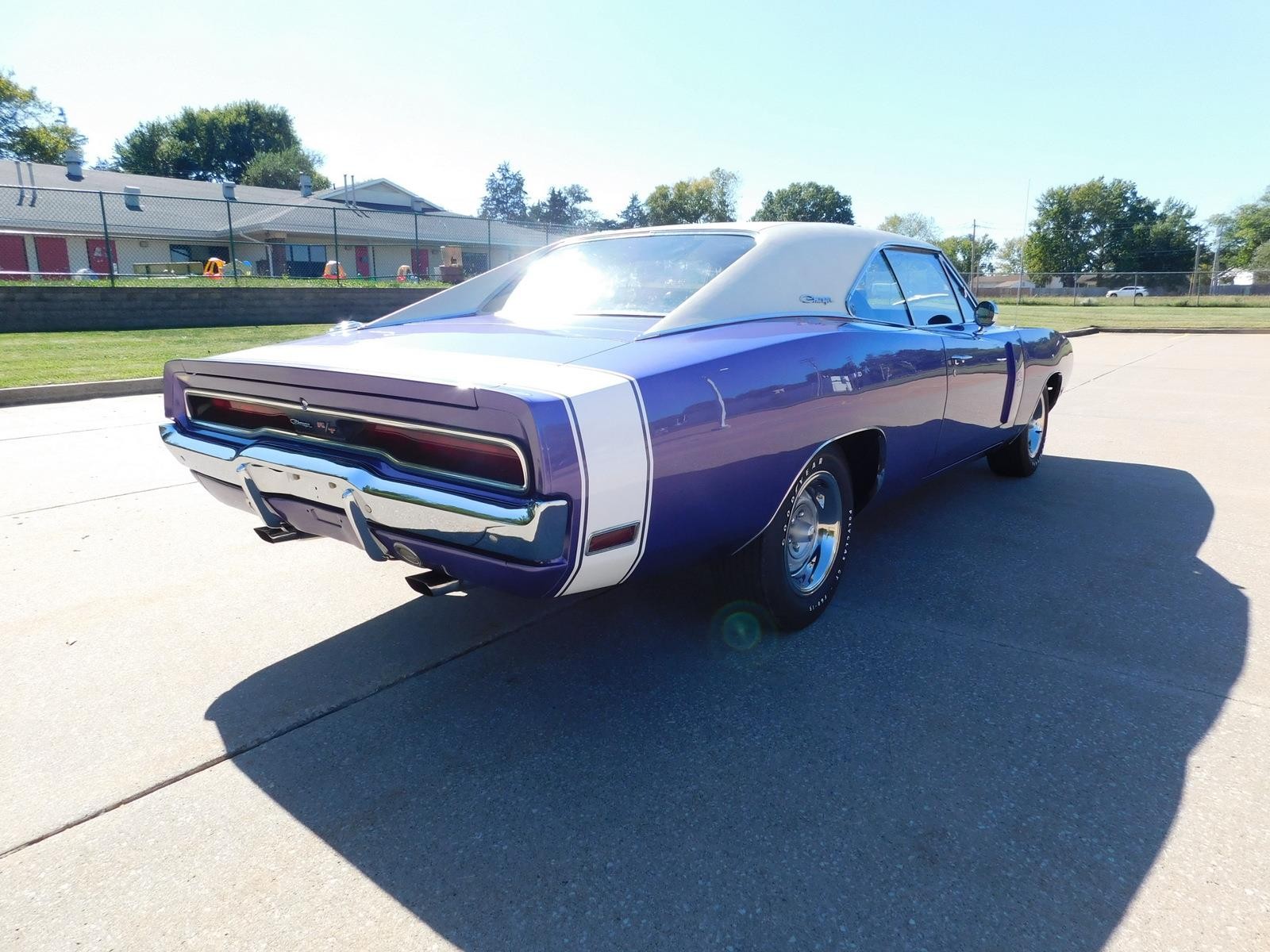 Dodge-Charger-1970-HARD-TOP-18