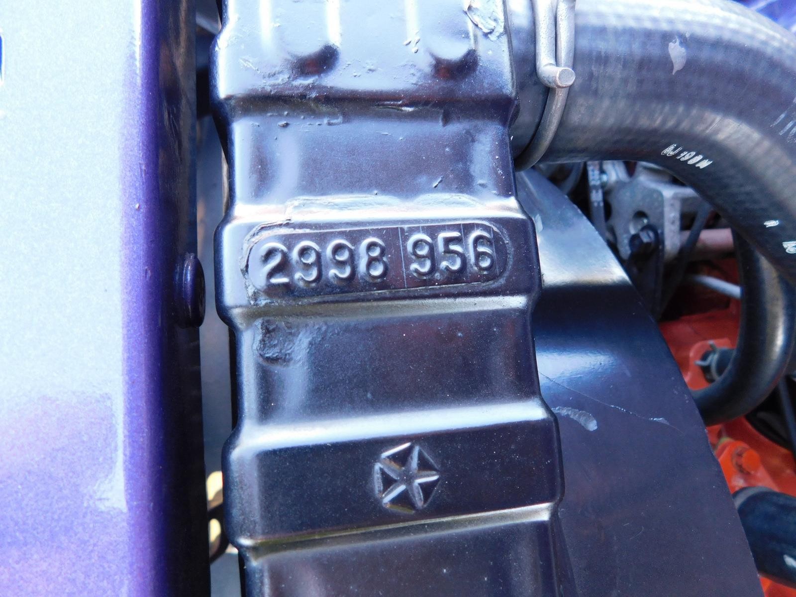 Dodge-Charger-1970-HARD-TOP-27