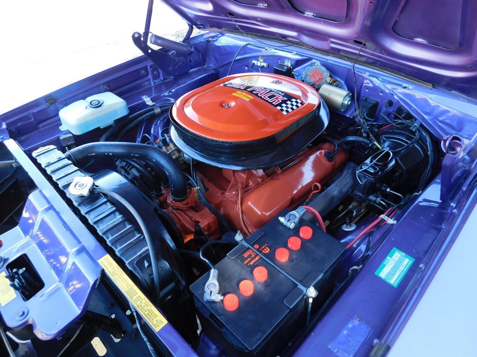 Dodge-Charger-1970-HARD-TOP-4
