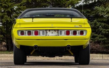 Dodge-Charger-1971-11
