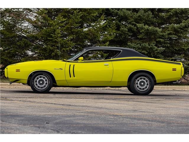 Dodge-Charger-1971-25
