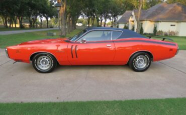 Dodge-Charger-1971-Coupe-4