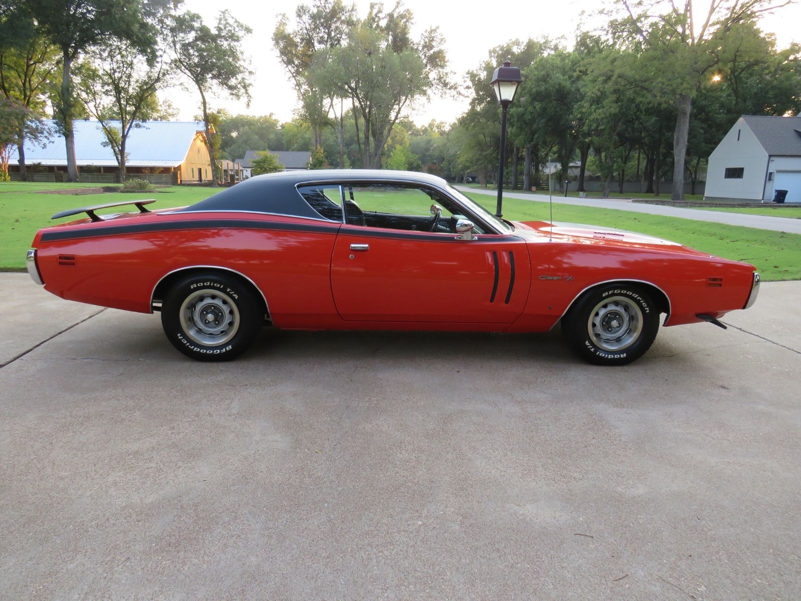 Dodge-Charger-1971-Coupe-6