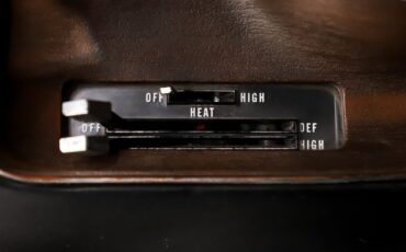 Dodge-Charger-1971-Hemi-Orange-Black-10