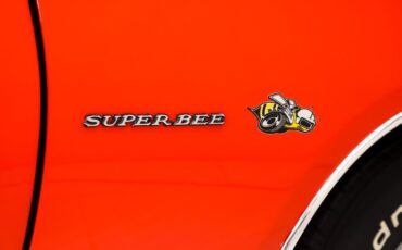 Dodge-Charger-1971-Hemi-Orange-Black