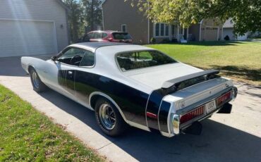 Dodge-Charger-1974-white-black