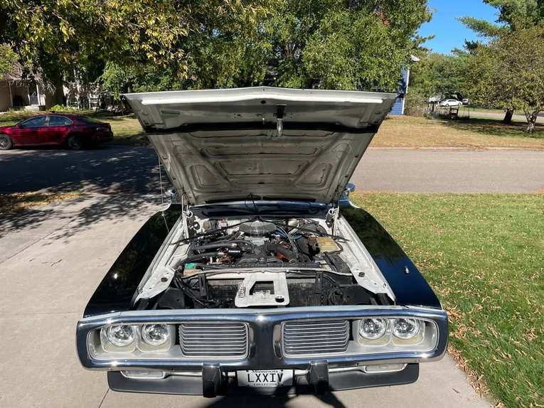 Dodge-Charger-1974-white-black-7