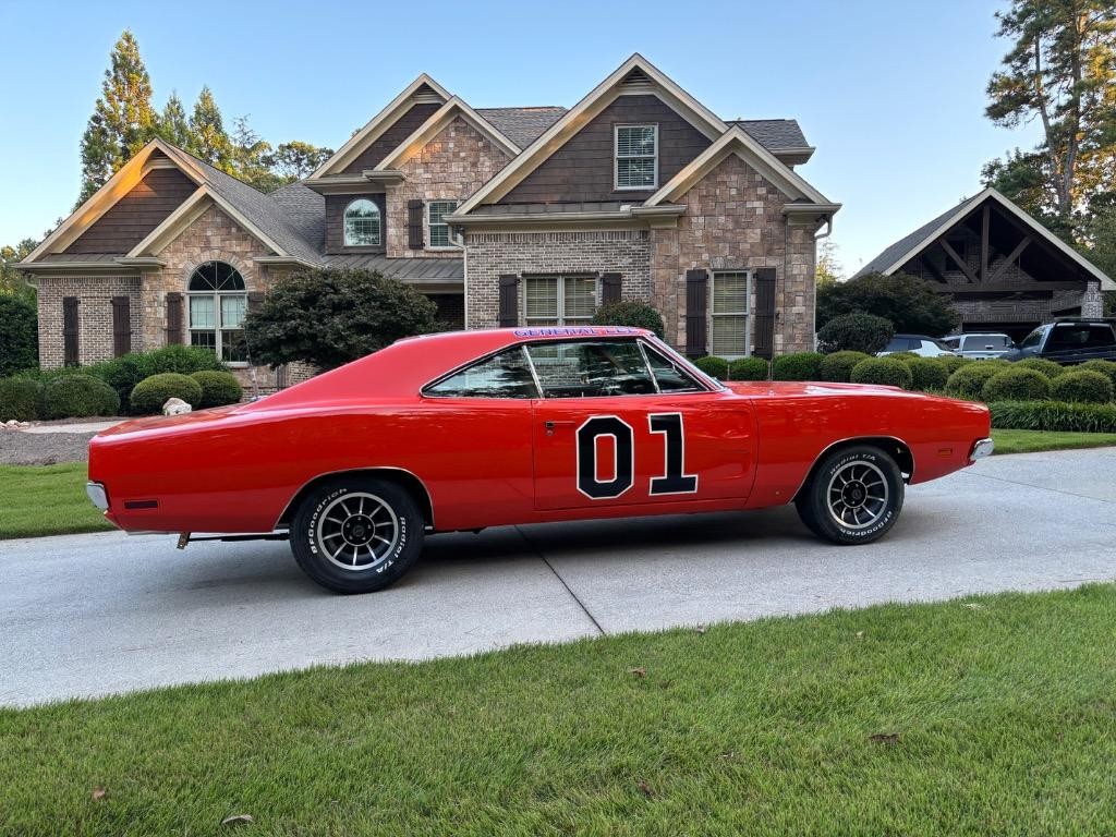 Dodge Charger General Lee 401” stroker near flawless 1970 --