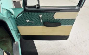 Dodge-Coronet-1955-Chiffon-Green-Green-13