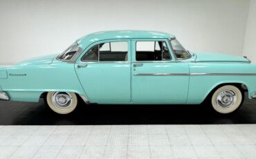 Dodge-Coronet-1955-Chiffon-Green-Green-17